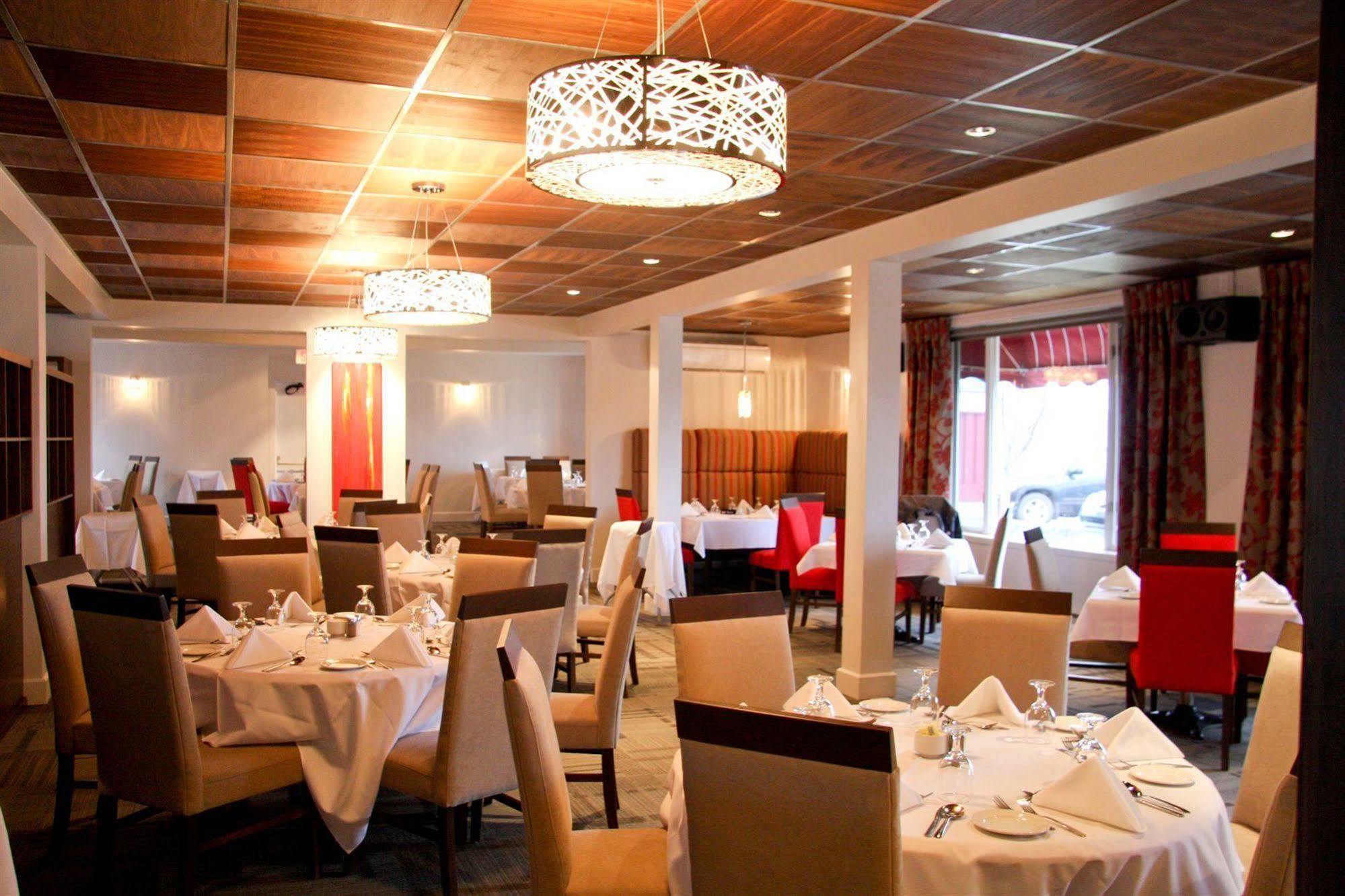 Auberge De La Pointe Riviere-du-Loup Exterior photo